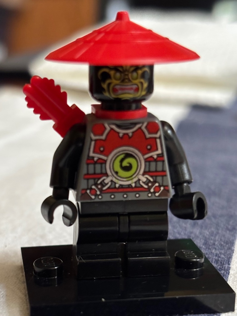LEGO Ninjago "The Final Battle" njo0072 "Stone Army Scout - Yellow Face"